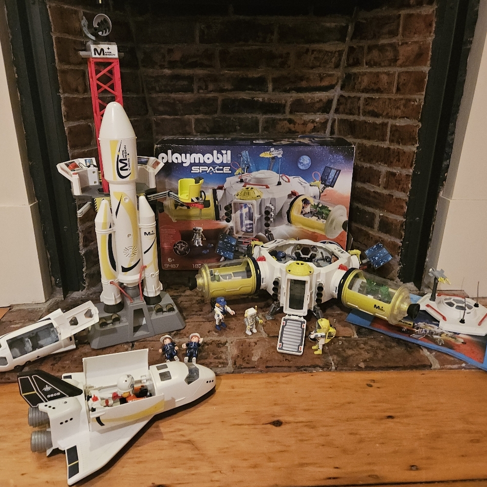Playmobil 3 sets all space - mission to Mars 9487 , 9488 , & 9805